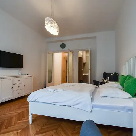 Danube Downtown Apartment
